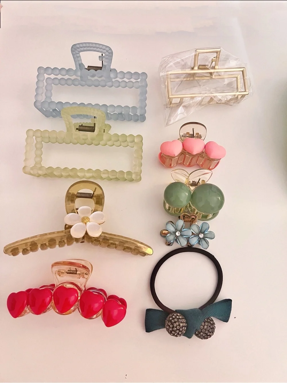 18-Piece Hair Accessories Bundle Clips Headbands Scrunchies Lot